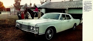 1968 Lincoln Continental-03-04.jpg